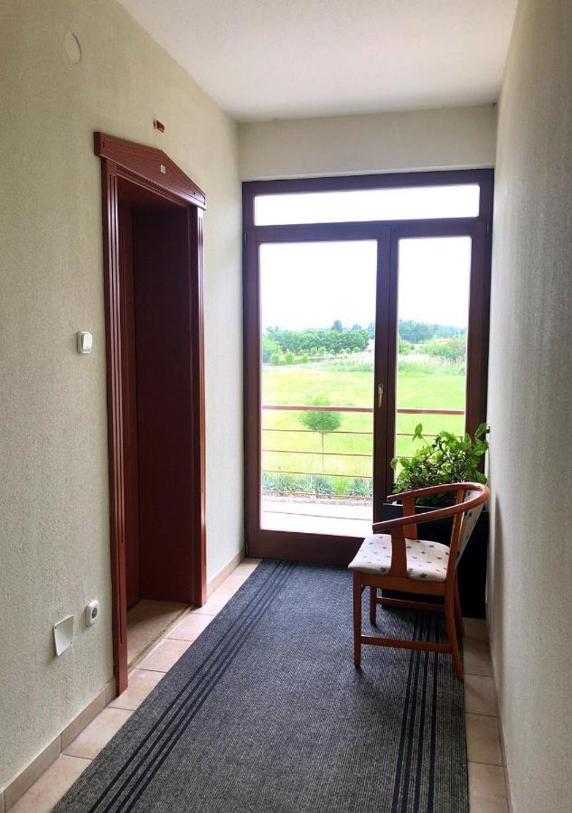 Hotel Imperial Gyogyszallo Es Gyogyfurdo كيسكوروس المظهر الخارجي الصورة