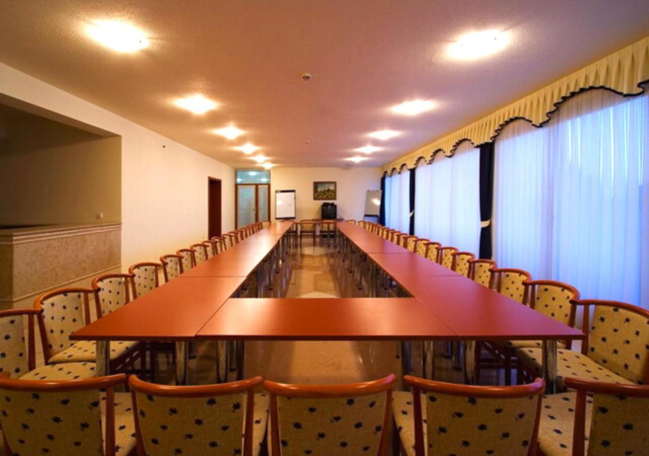 Hotel Imperial Gyogyszallo Es Gyogyfurdo كيسكوروس المظهر الخارجي الصورة